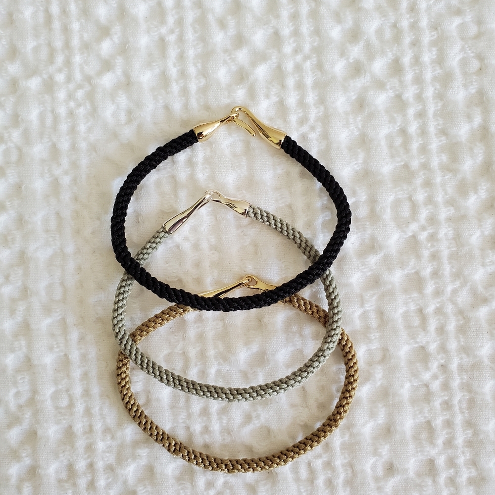 Tri-Colored Bracelet